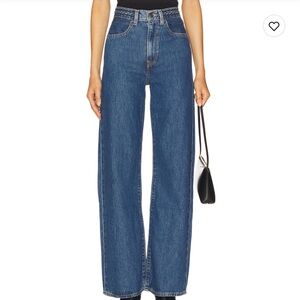 Levi's Women's Dark Blue Wide Leg Jeans - Never Worn